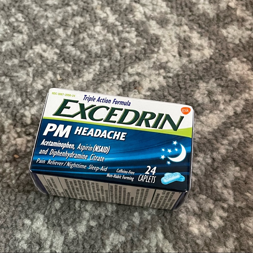 NEW Excedrin pm headache 24 caplets exp 2024